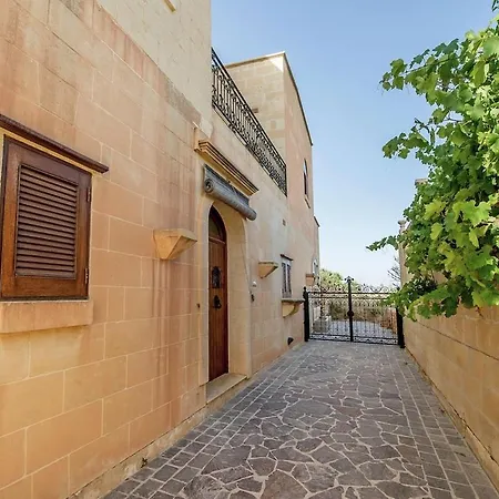 Levecca 1 - Gladiola Tatil Evi Għasri